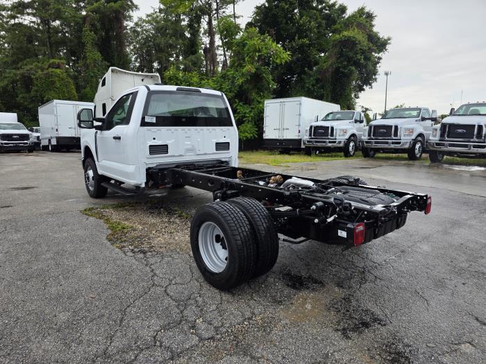 2026 Ford F-350-9