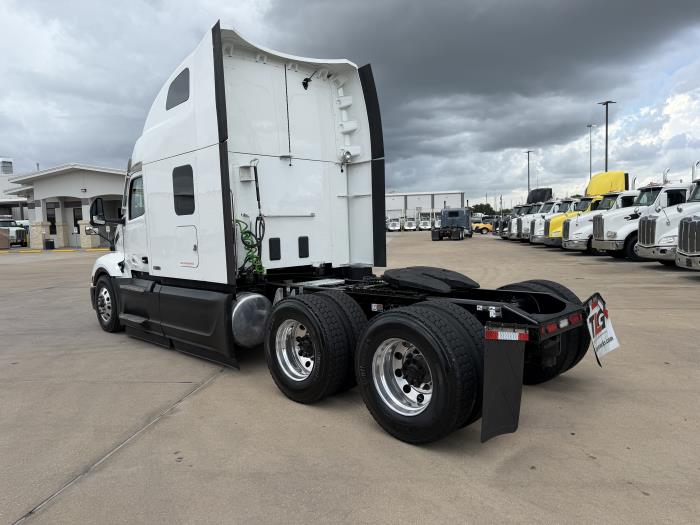2022 Peterbilt 579-3