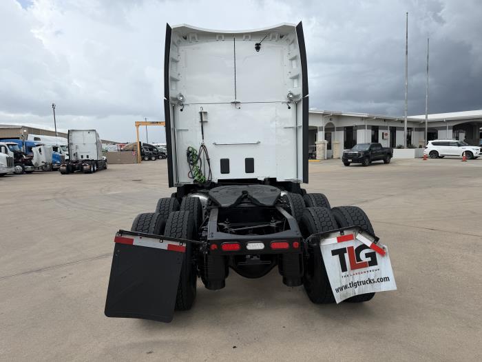 2022 Peterbilt 579-4