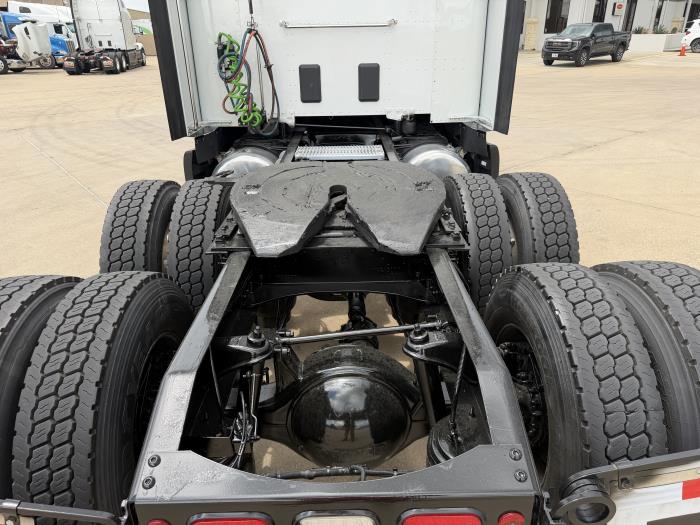 2022 Peterbilt 579-13
