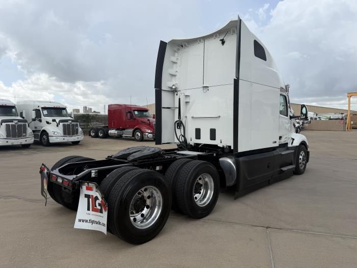 2022 Peterbilt 579-5