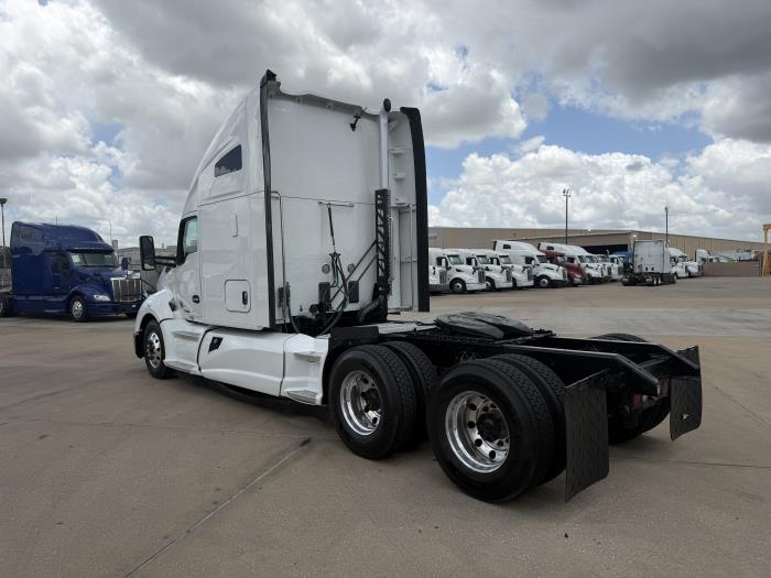 2021 Kenworth T680-2