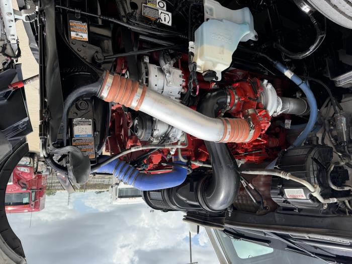 2022 Peterbilt 579-19