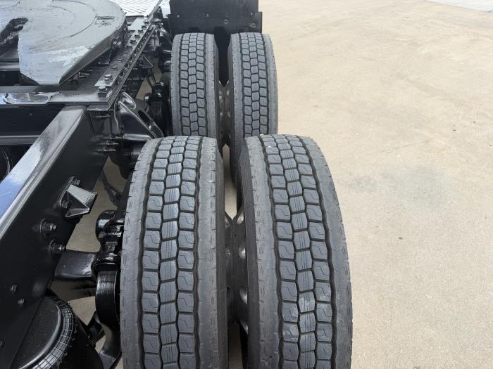 2021 Kenworth T680-10