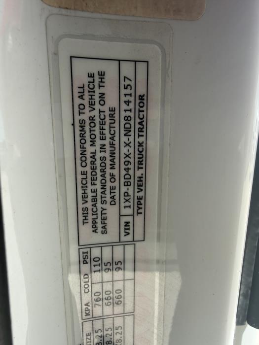 2022 Peterbilt 579-27