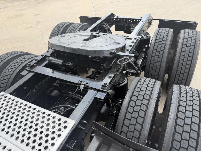 2021 Kenworth T680-13