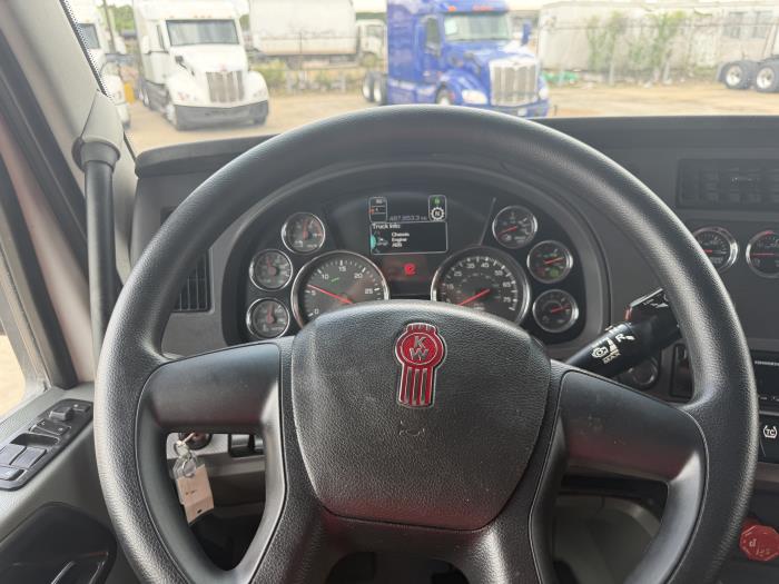 2021 Kenworth T680-34