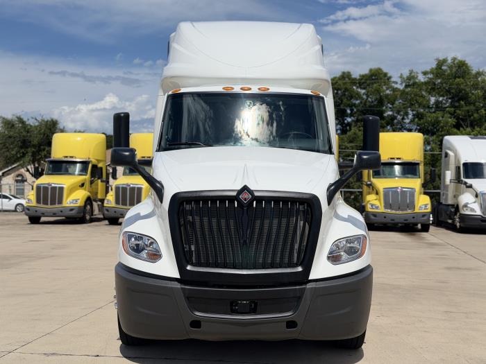 2023 International LT625-1