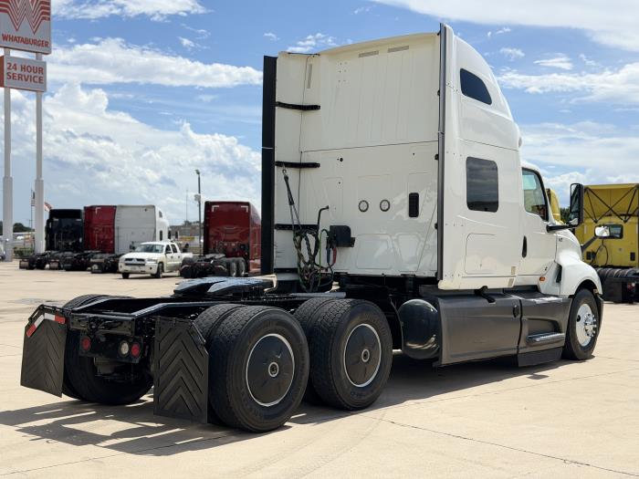 2023 International LT625-4