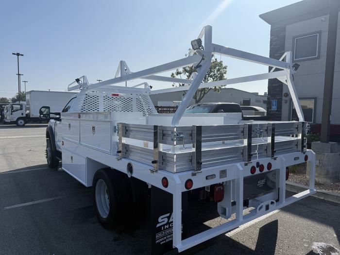 2026 Ford F-550-3