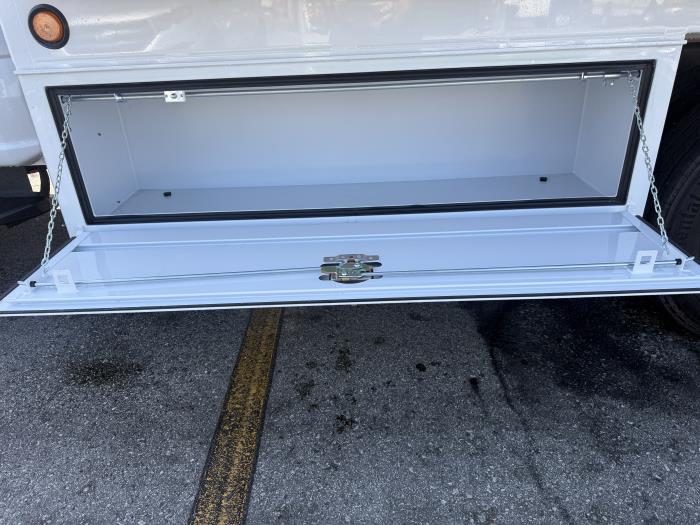 2026 Ford F-550-11