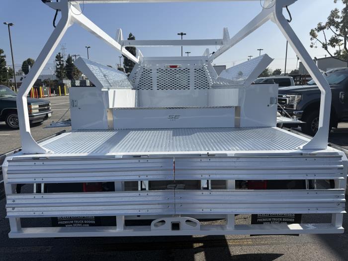 2026 Ford F-550-15