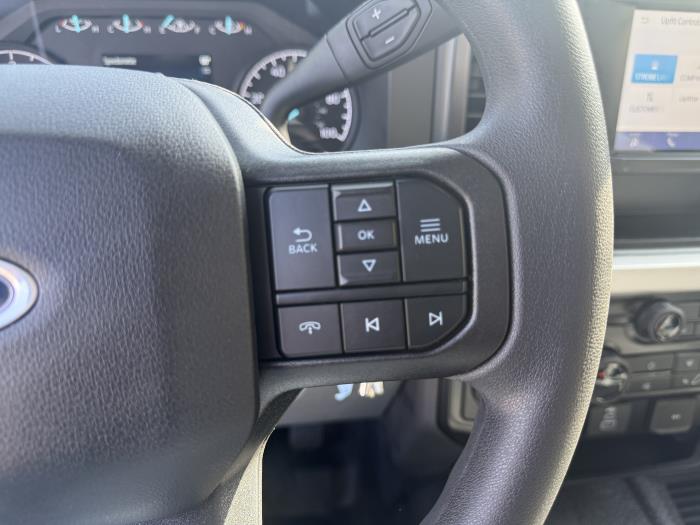 2026 Ford F-550-37
