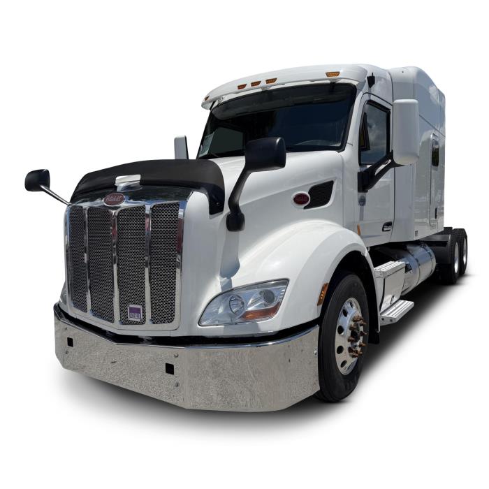 2022 Peterbilt 579-0