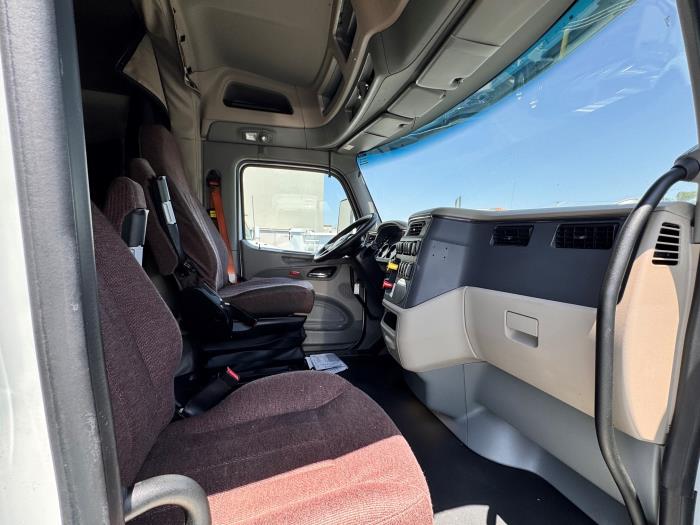 2022 Peterbilt 579-14