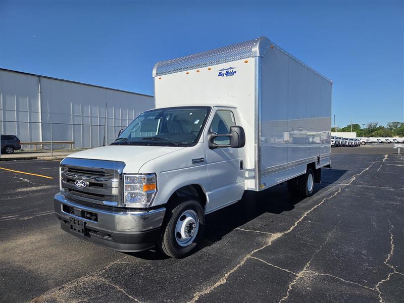 New 2027 Ford E-350 - photo 1