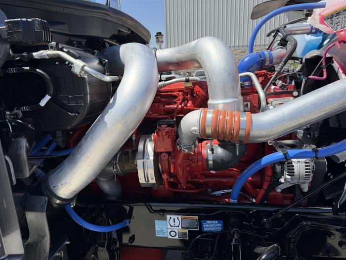 2027 Peterbilt 589-12