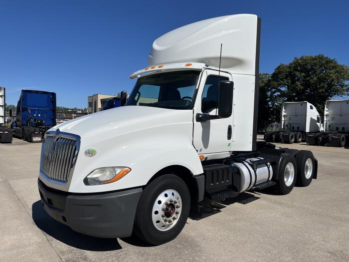 2022 International LT625-0