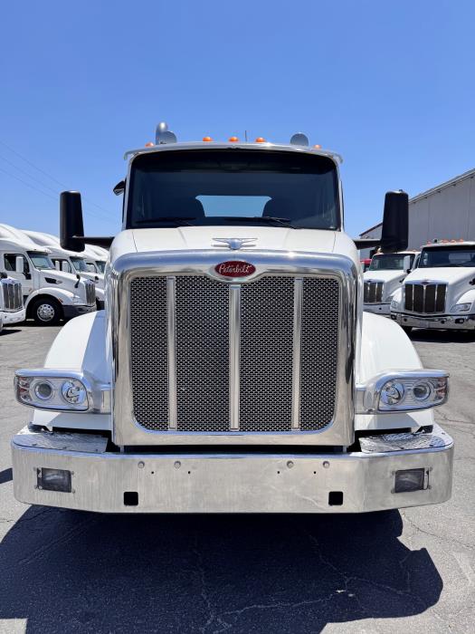 2023 Peterbilt 567-2