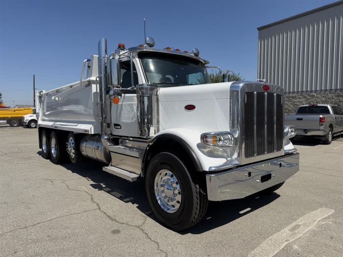 2027 Peterbilt 589-3