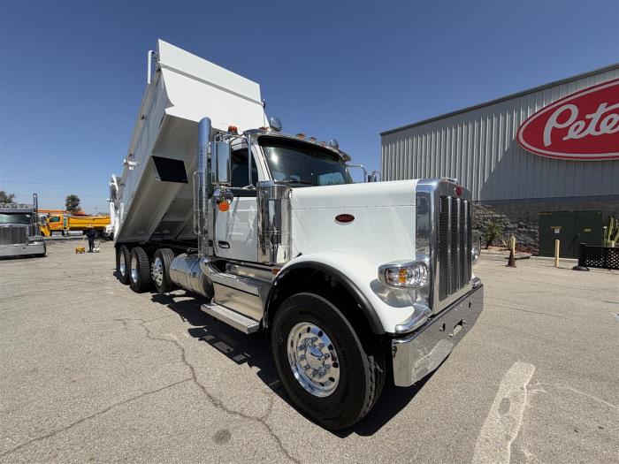 2027 Peterbilt 589-35