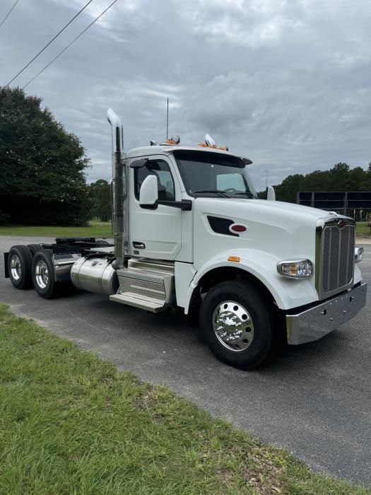 2027 Peterbilt 567-4
