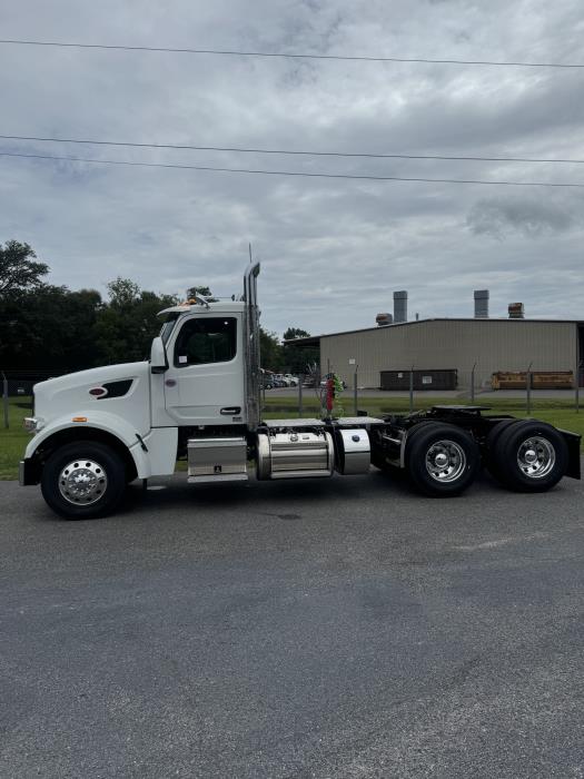 2027 Peterbilt 567-5