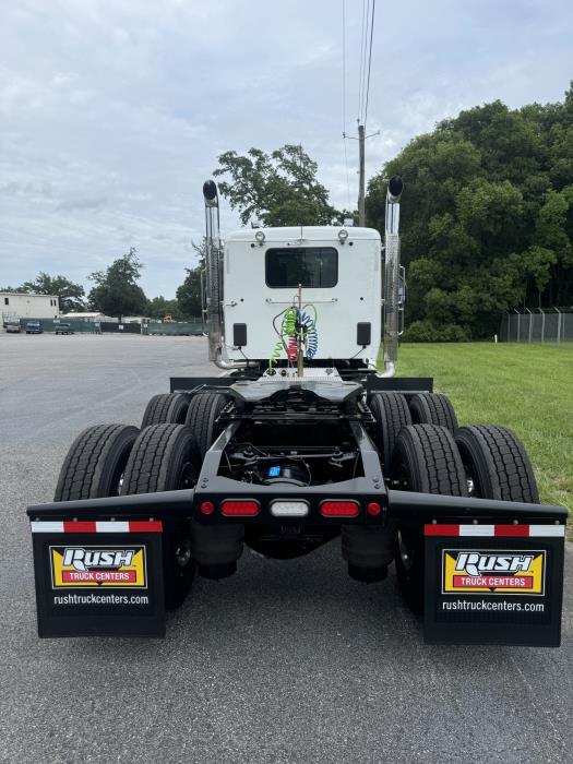 2027 Peterbilt 567-8