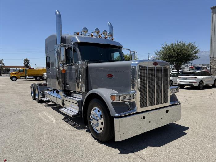 2027 Peterbilt 589-4