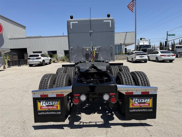 2027 Peterbilt 589-7