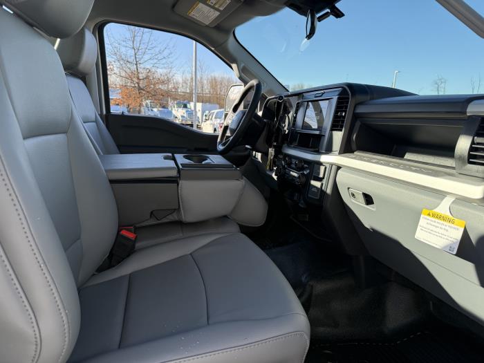 2026 Ford F-550-14