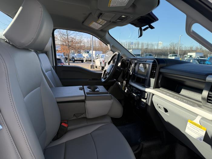 2026 Ford F-550-13