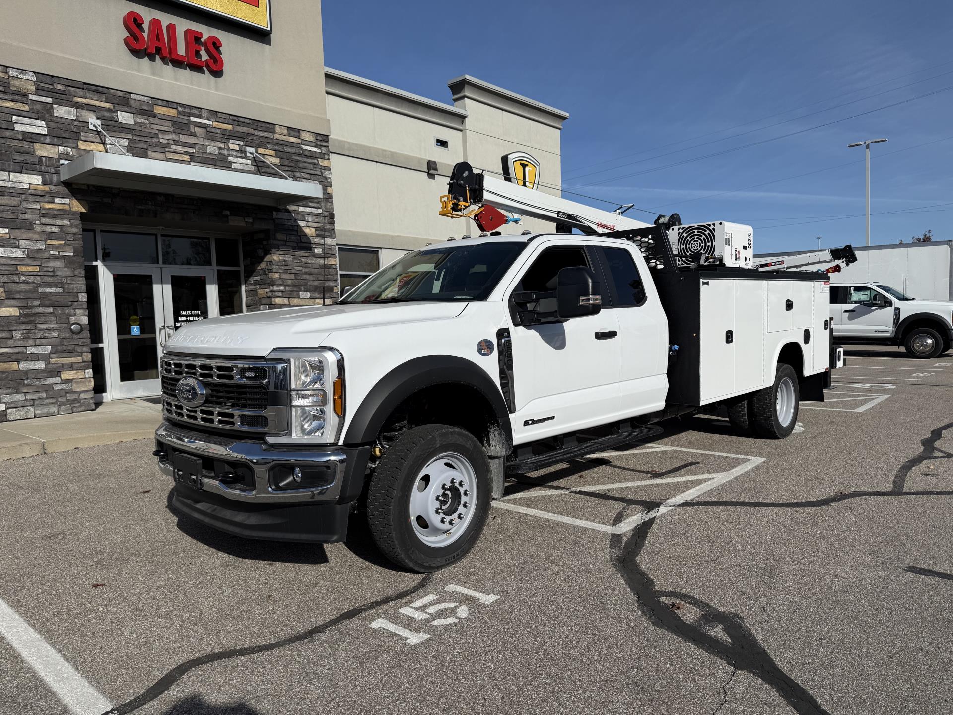 New 2026 Ford F-550 - photo 2