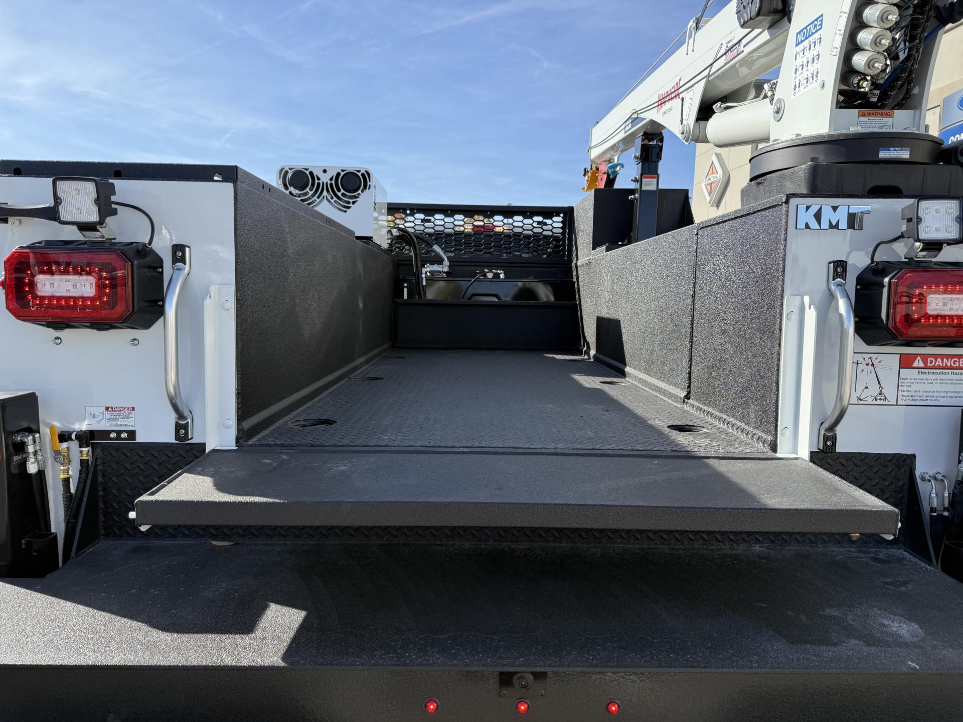 New 2026 Ford F-550 Super Cab Mechanics Truck for sale #2047858 - photo 26