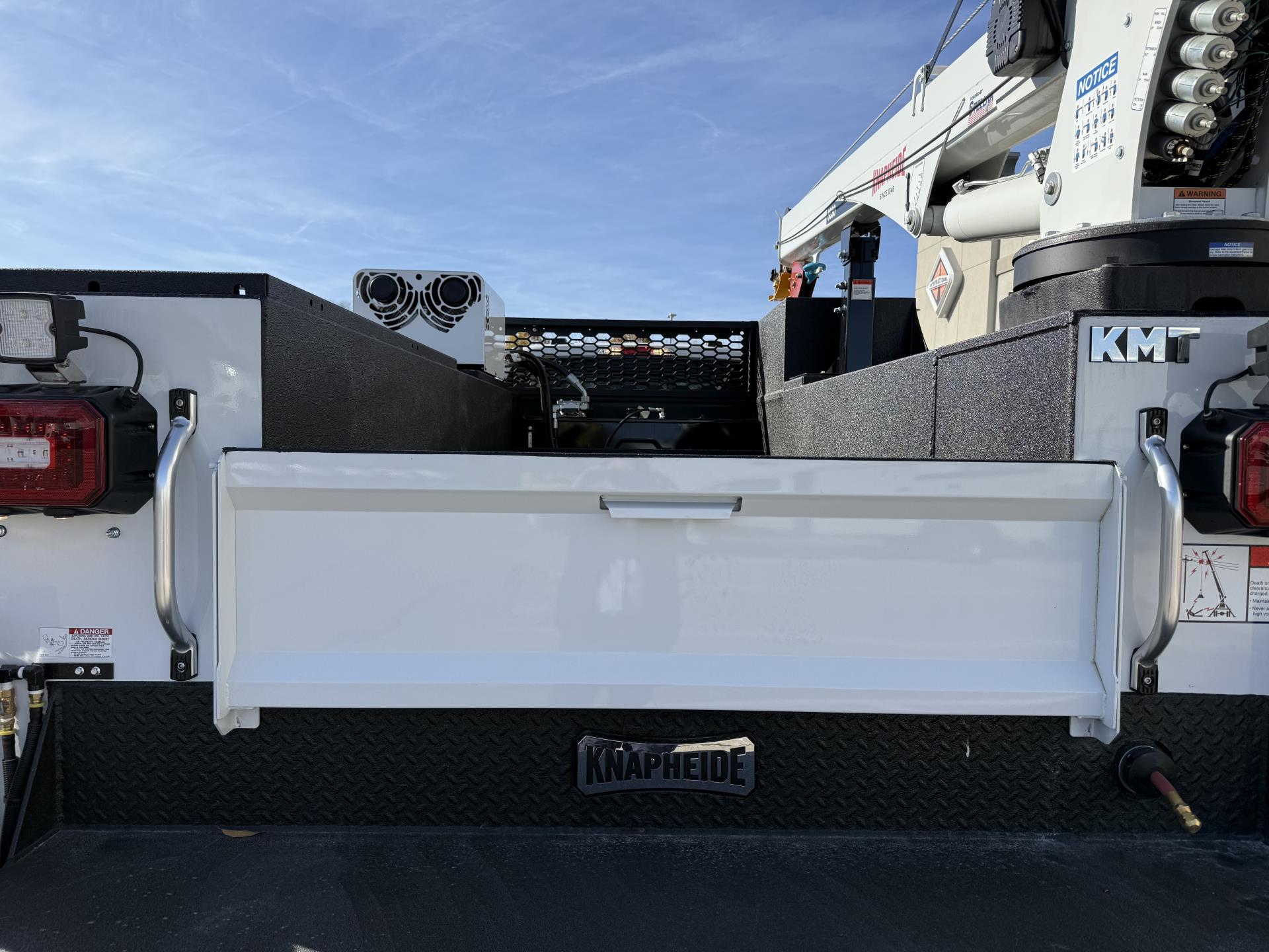New 2026 Ford F-550 Super Cab Mechanics Truck for sale #2047858 - photo 27