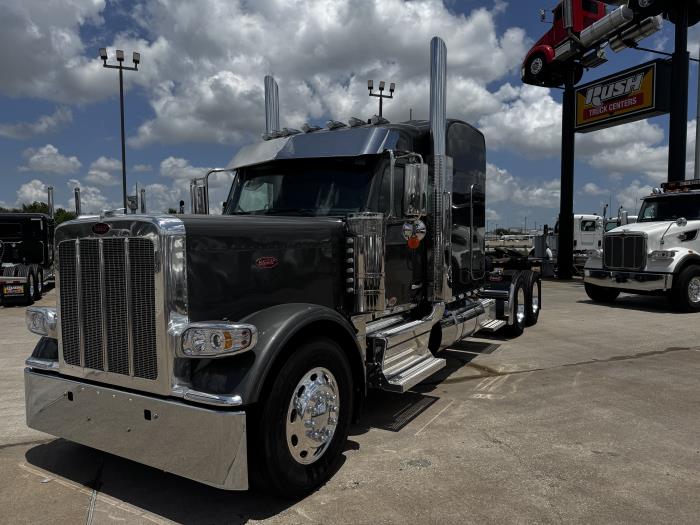 2027 Peterbilt 589-3