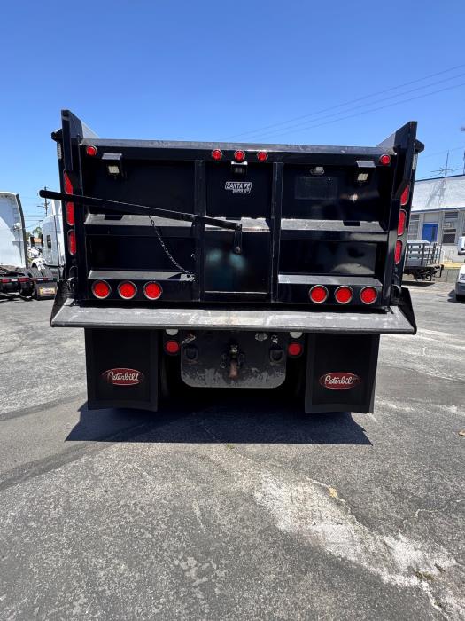 2021 Peterbilt 348-6