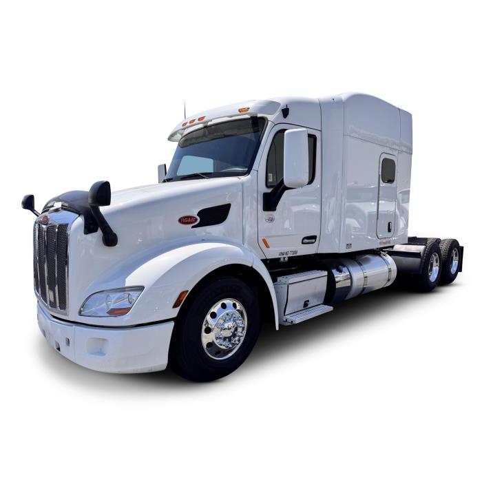 2022 Peterbilt 579-0