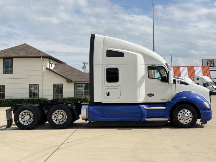 2021 Kenworth T680-3