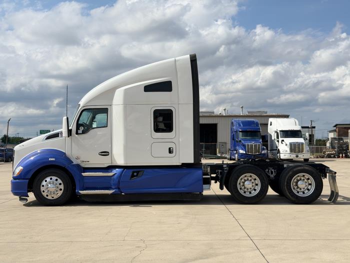 2021 Kenworth T680-7