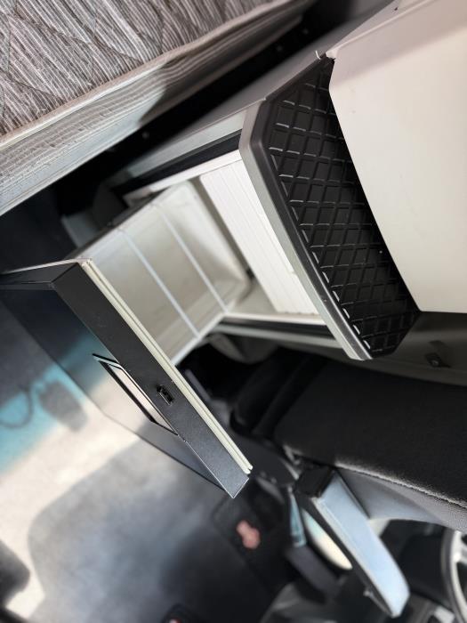 2021 Kenworth T680-21