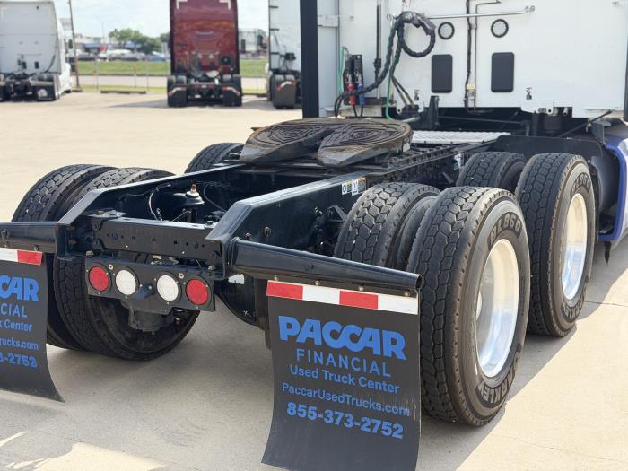 2021 Kenworth T680-29