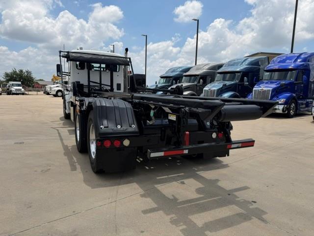 2020 Kenworth T880-4