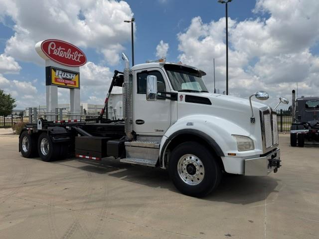 2020 Kenworth T880-9
