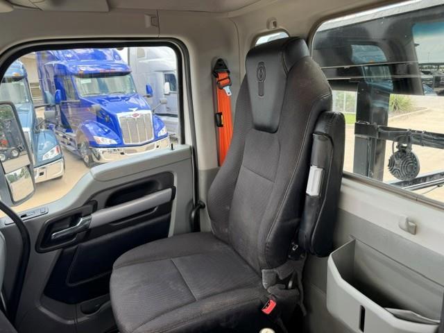 2020 Kenworth T880-30