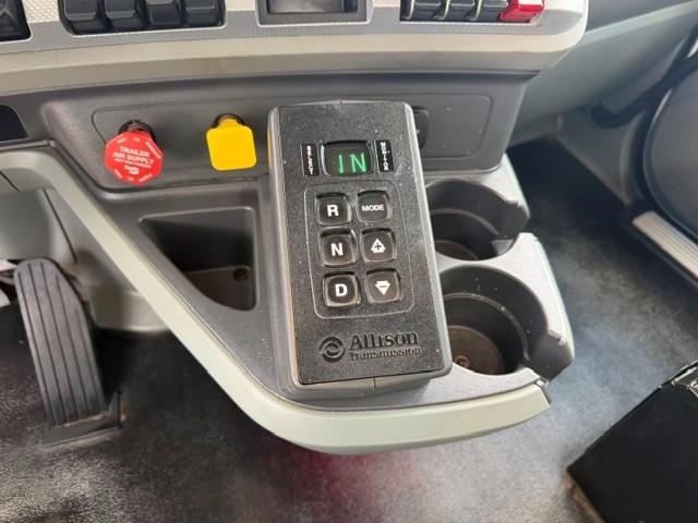 2020 Kenworth T880-35