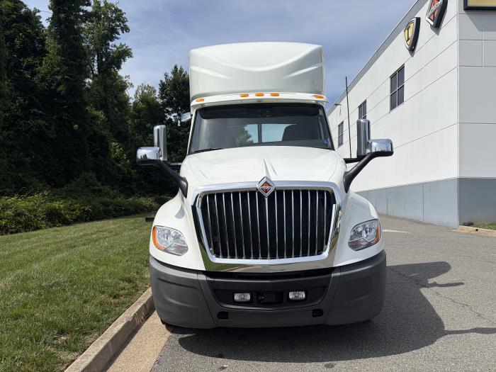 2022 International LT625-1