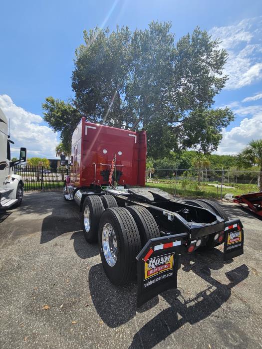 2022 Peterbilt 579-21