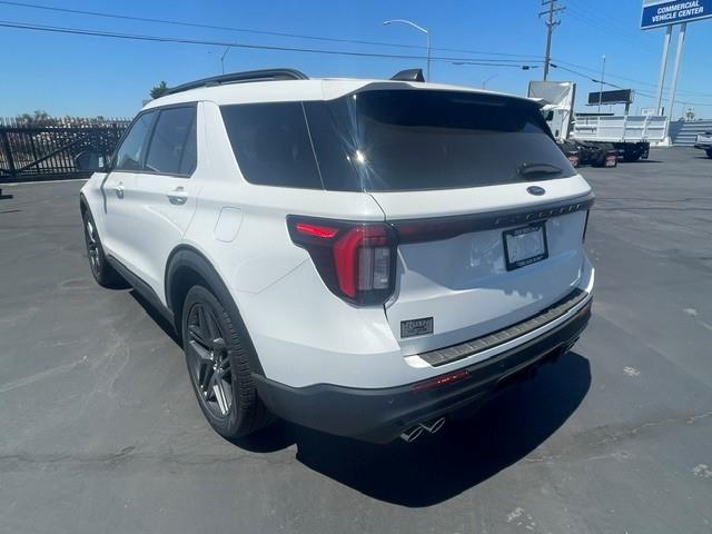 2026 Ford Explorer-6
