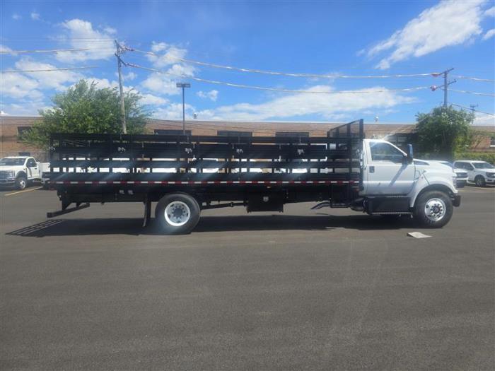 2027 Ford F-750-5
